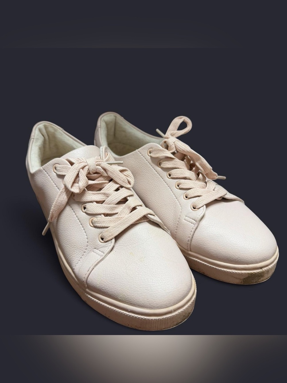 Naturalizer Women's Classic Lace-Up Sneakers in Light Pink 8.5W